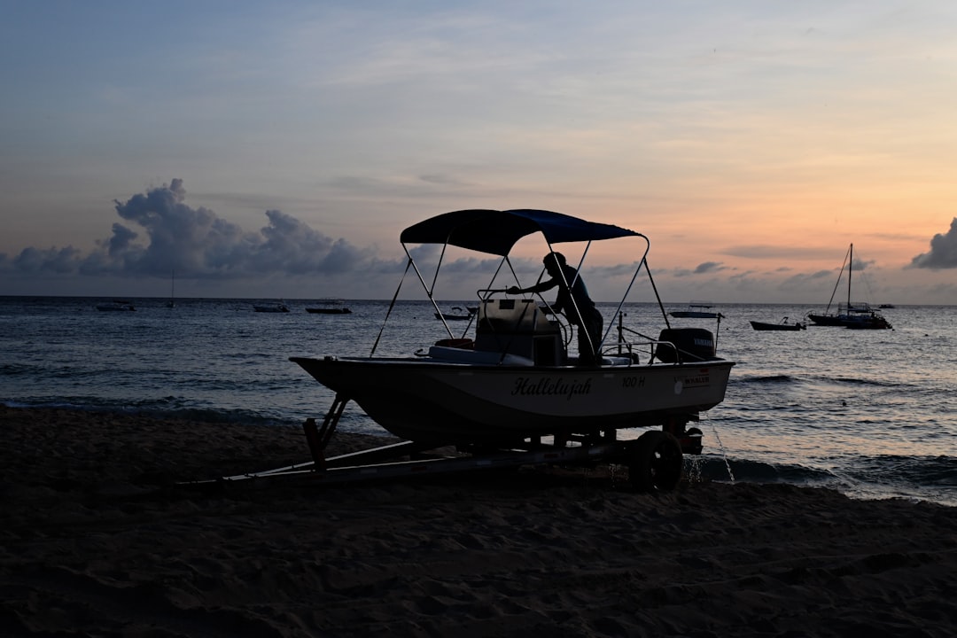 South Coast Barbados: Bars, Beaches & Nightlife